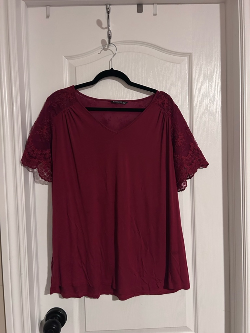 BloomChic Burgundy V-Neck Lace Sleeve Top